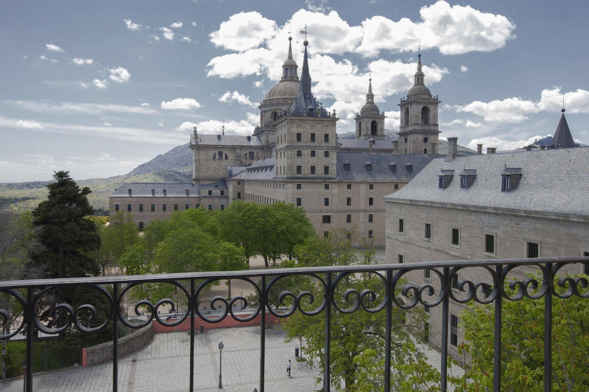 Hotel Florida San Lorenzo de El Escorial Eksteriør bilde